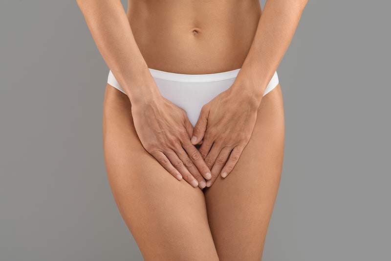 Mujer con picor por liquen vulvar